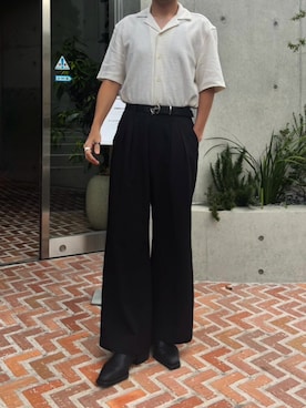 「アイテム（スリッポン）」を使った、Hugoさん（メンズ・170cm）の秋コーディネート