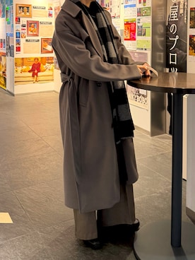 「アイテム（トレンチコート）」を使った、Hugoさん（メンズ・170cm）の冬コーディネート