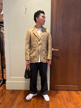 「アイテム（テーラードジャケット、ベージュ系）」を使った、mr140911さん（メンズ・172cm）の夏コーディネート