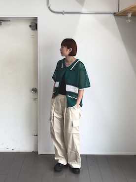 「アイテム（カーゴパンツ）」を使った、NATSUMIさん（レディース・160cm）の夏コーディネート