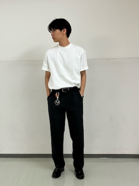 「URBAN RESEARCH DOORS（アーバンリサーチドアーズ）の『イージーケア/速乾/UVカット』クイックドライ 2タック ワイドトラウザー（その他パンツ、グレー系）」を使った、りきさん（メンズ・178cm）の春コーディネート