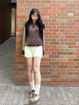 「アイテム（チーク）」を使った、ramuさん（レディース・166cm）の秋コーディネート