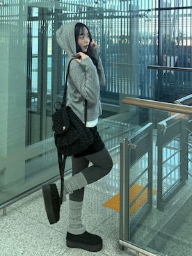 「アイテム（チーク）」を使った、ramuさん（レディース・166cm）の冬コーディネート