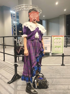 「WC（ダブル シー）のアイテム（シャツ/ブラウス）」を使った、うさぎちゃんさん（レディース・159cm）の秋コーディネート