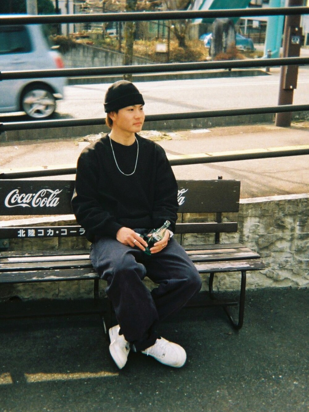 「秋のコーデ、おしゃれさんと繋がりたい、シンプルコーデ、ストリート、古着MIX、ストリートコーデ」｜「Right-onのアイテム（ニットキャップ/ビーニー、ブラック系）」を使った、ひかるさん（メンズ・178cm）の秋コーディネートの1枚目の写真