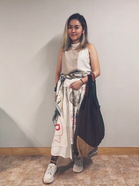 「ROCOCO（ロココ）のアイテム」を使った、Stephany Ipさん（レディース・158cm）の秋コーディネート