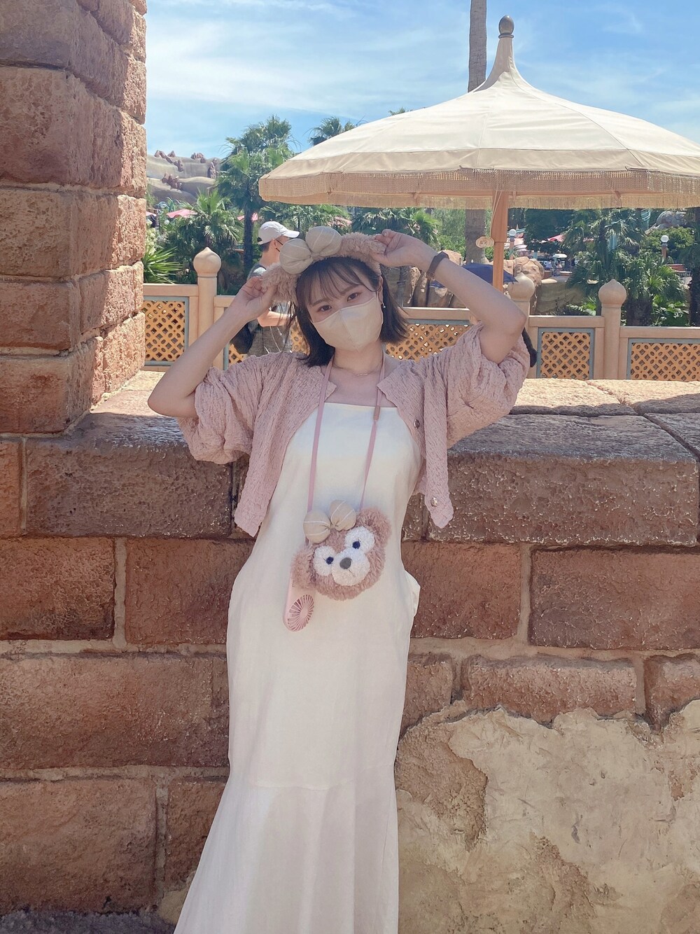 「ディズニーコーデ、ディズニーシー、disneysea」｜「dazzlinのショートコンビタイトワンピース（ワンピース、ホワイト系）」を使った、_____keiさん（レディース・159cm）の夏コーディネートの1枚目の写真