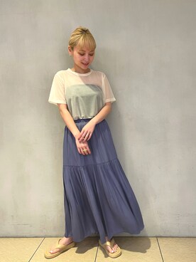 「WANDERUNG（ワンデルング）のアイテム（トップス、ホワイト系）」を使った、河村初美さん（レディース）の夏コーディネート