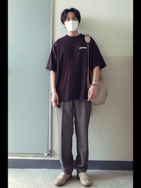 「SUARE（スアレ）のアイテム（パンツ）」を使った、jangdaehari 🇰🇷 さん（メンズ・170cm）の秋コーディネート