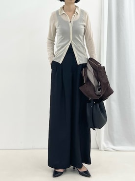「NOLLEY’S（ノーリーズ）のウォッシャブルクラッシュサテンワイドパンツ（その他パンツ、ブラック系）」を使った、nol fujiwaraさん（レディース・167cm）の秋コーディネート