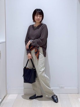 「アイテム（ストール/ショール）」を使った、mnk1018さん（レディース・158cm）の秋コーディネート