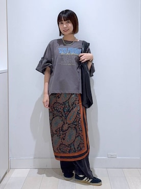 「アイテム（ストール/ショール）」を使った、mnk1018さん（レディース・158cm）の秋コーディネート