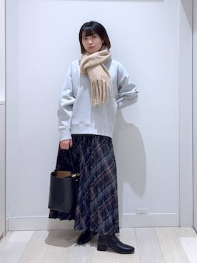 「おでかけ」｜「アイテム（スウェット）」を使った、mnk1018さん（レディース・158cm）の秋コーディネート