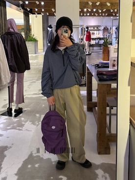 「COLONY 2139（コロニートゥーワンスリーナイン）のアイテム（パンツ）」を使った、hitomi020714さん（レディース・168cm）の秋コーディネート