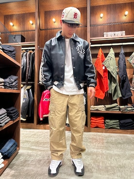 「アイテム（スタジャン）」を使った、FUUGAさん（メンズ・173cm）の秋コーディネート
