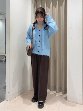 「アイテム（バレッタ/ヘアクリップ）」を使った、立川瑛菜さん（レディース・163cm）の秋コーディネート