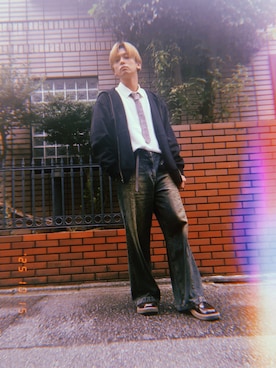 「BEAMS（ビームス）のアイテム（デニムパンツ）」を使った、ShaKeさん（メンズ・177cm）の秋コーディネート