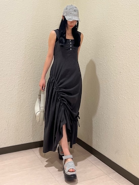 「初夏コーデ」｜「アイテム（キャップ、グレー系）」を使った、栗原あいりさん（レディース・161cm）の春コーディネート
