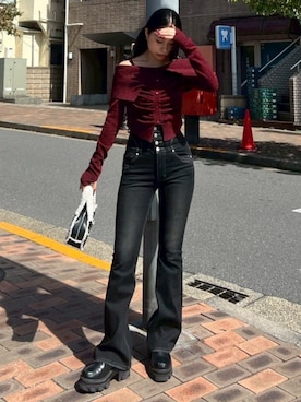 「EMODA（エモダ）のアイテム（ハンドバッグ）」を使った、栗原あいりさん（レディース・161cm）の秋コーディネート