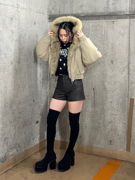 「EMODA（エモダ）のアイテム（ジャケット/アウター）」を使った、栗原あいりさん（レディース・162cm）の秋コーディネート
