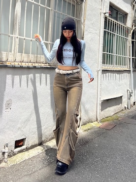 「EMODA（エモダ）のアイテム（デニムパンツ）」を使った、栗原あいりさん（レディース・162cm）の秋コーディネート