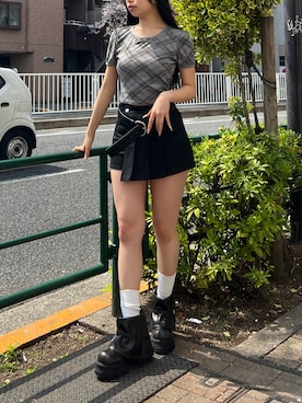 「EMODA（エモダ）のアイテム（パンツ）」を使った、栗原あいりさん（レディース・161cm）の春コーディネート