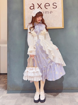 「axes femme（アクシーズファム）のミモザ×ラベンダー柄ＯＰ（ワンピース、パープル系）」を使った、くるみ❀.*ﾟさん（レディース・160cm）の春コーディネート