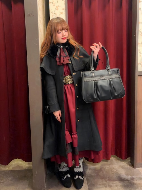 ジャボブローチ付ロングワンピース（ワンピース）｜axes femme