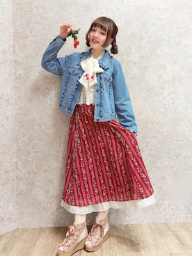 「axes femme（アクシーズファム）の苺刺繍ボウタイブラウス（シャツ/ブラウス、ホワイト系）」を使った、くるみ❀.*ﾟさん（レディース・160cm）の春コーディネート