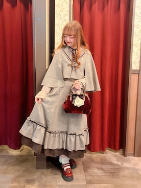 「スカートコーデ」｜「アイテム（ジャケット/アウター）」を使った、axes_staff_kurumiさん（レディース・159cm）の冬コーディネート