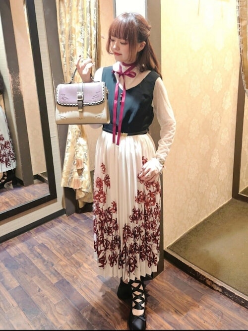 セール】彼岸花柄プリーツジャンスカ（ワンピース）｜axes femme