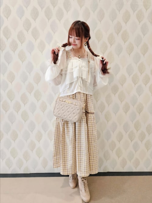 セール】バックフリルロングワンピース（ワンピース）｜axes femme