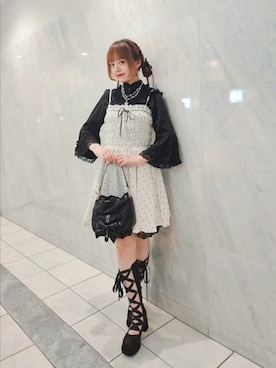 「レイヤードスタイル」｜「アイテム（タンクトップ）」を使った、axes_staff_kurumiさん（レディース・159cm）の秋コーディネート