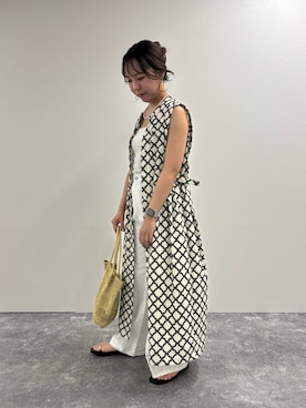 「NOLLEY'S LIGHT（ノーリーズライト）のアイテム（パンツ）」を使った、たかさん（レディース・155cm）の夏コーディネート
