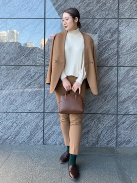 「SENSE OF PLACE by URBAN RESEARCH（センスオブプレイスバイアーバンリサーチ）のアイテム（ノーカラージャケット）」を使った、AYAKAさん（レディース・163cm）の秋コーディネート