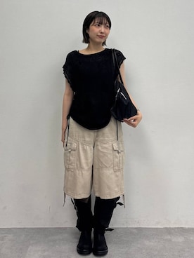 「JEANASIS（ジーナシス）のミリタリーカーゴハーフパンツ/865830（カーゴパンツ、ベージュ系）」を使った、マリンさん（レディース）の夏コーディネート