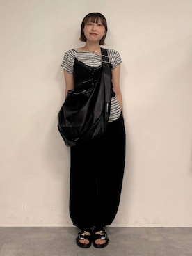 「JEANASIS（ジーナシス）のスムースイージーバルーンパンツ/663471（その他パンツ、ブラック系）」を使った、マリンさん（レディース）の春コーディネート
