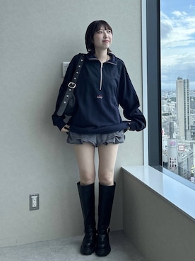 「JEANASIS（ジーナシス）のアイレットムーンショルダー/1049638（ショルダーバッグ、ブラック系）」を使った、マリンさん（レディース）の秋コーディネート