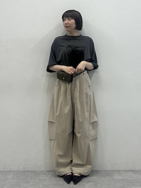 「アイテム（ポーチ）」を使った、マリンさん（レディース・160cm）の春コーディネート