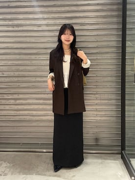 「CAPRICIEUX LE'MAGE（カプリシューレマージュ）のマキシIラインスカート（スカート、ブラック系）」を使った、eba_lemageさん（レディース・159cm）の秋コーディネート