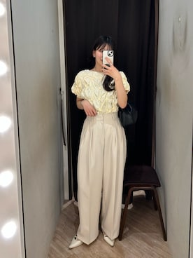 「CAPRICIEUX LE'MAGE（カプリシューレマージュ）の【新色イエロー・チャコールグレー】シャーリングホイップＴ（Tシャツ/カットソー、イエロー系）」を使った、eba_lemageさん（レディース・159cm）の春コーディネート