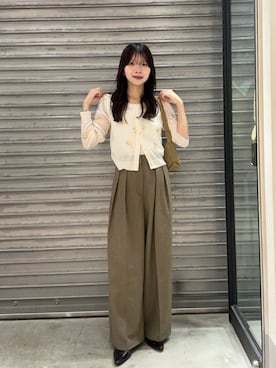 「CAPRICIEUX LE'MAGE（カプリシューレマージュ）の【新色ベージュ・累計3万本！】2タックワイドパンツ（その他パンツ、ベージュ系）」を使った、eba_lemageさん（レディース・159cm）の秋コーディネート