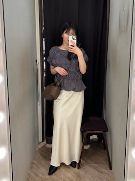 「CAPRICIEUX LE'MAGE（カプリシューレマージュ）の【新色イエロー・チャコールグレー】シャーリングホイップＴ（Tシャツ/カットソー、グレー系）」を使った、eba_lemageさん（レディース・159cm）の春コーディネート