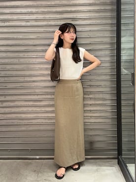 「CAPRICIEUX LE'MAGE（カプリシューレマージュ）の【低身長サイズあり】サイドベルトストレートスカート（スカート、ベージュ系）」を使った、eba_lemageさん（レディース・159cm）の夏コーディネート