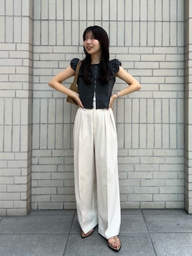 「CAPRICIEUX LE'MAGE（カプリシューレマージュ）の【累計2万本！】【LE'MAGE×gemeilコラボ】2タックワイドパンツ（その他パンツ、ホワイト系）」を使った、eba_lemageさん（レディース・159cm）の夏コーディネート