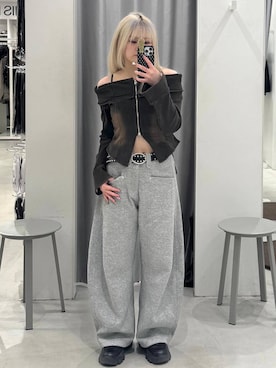 「3.3 Field Trip （3.3フィールドトリップ）の3.3 Field Trip／スタッドベルト（ベルト、ブラック系）」を使った、あすかさん（レディース）の春コーディネート