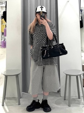 「HOODHOOD（フッドフッド）の【UNISEX】HOODHOOD／スターアップリケチェックシャツ（シャツ/ブラウス、ブラック系）」を使った、あすかさん（レディース）の夏コーディネート
