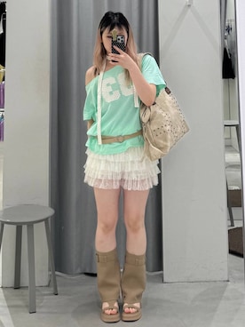 「3.3 Field Trip （3.3フィールドトリップ）の3.3Field Trip／Heartバックルベルト（ベルト、ベージュ系）」を使った、あすかさん（レディース）の夏コーディネート