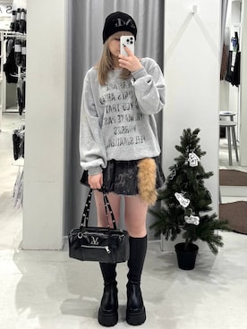 「アイテム（キーホルダー）」を使った、あすかさん（レディース・156cm）の冬コーディネート