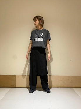 「FORK&SPOON（フォークアンドスプーン）のFORK&SPOON　レイヤードエプロンパンツ（その他パンツ、ブラック系）」を使った、sasakiさん（レディース・165cm）の春コーディネート
